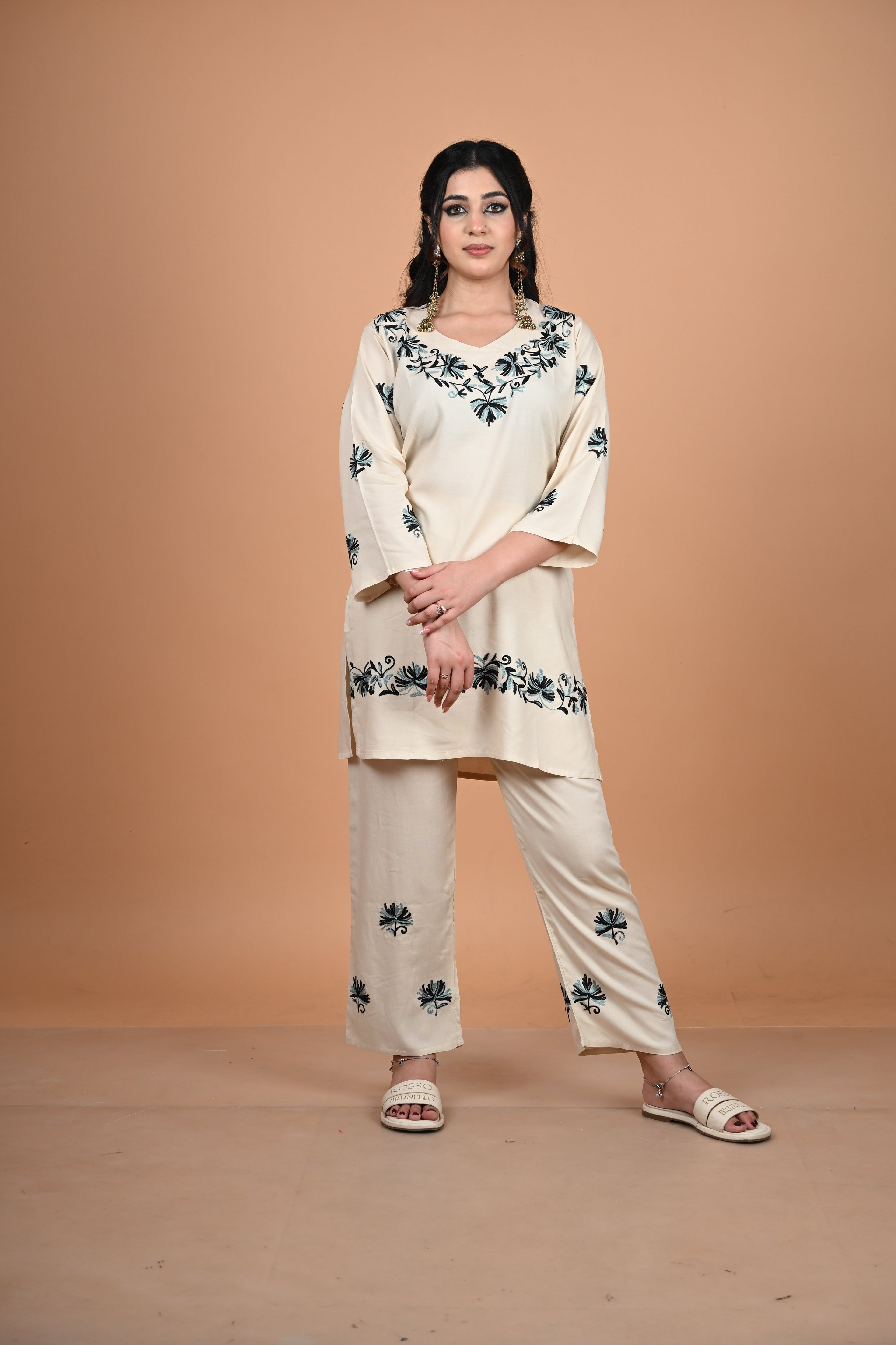 Ivory Charm Embroidered Set